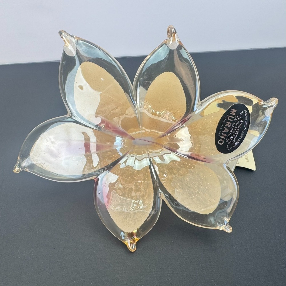 Vintage Murano Hand Blown Lily Flower Art Glass with Spiral Stem 6 Petals